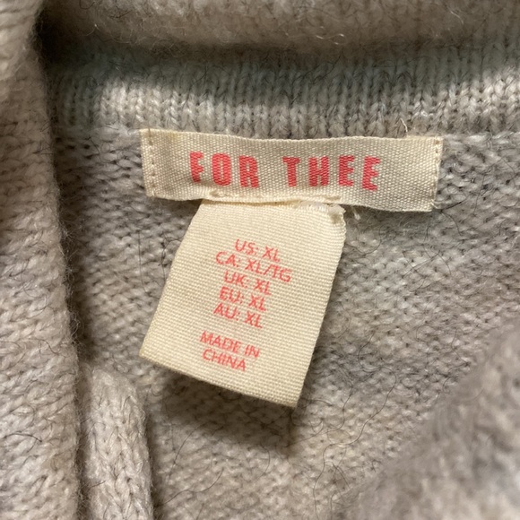 For Thee XL Sweater - Picture 2 of 3